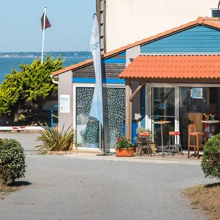 Mobil-home Avec Terrasse A - Api-1-52-377 *