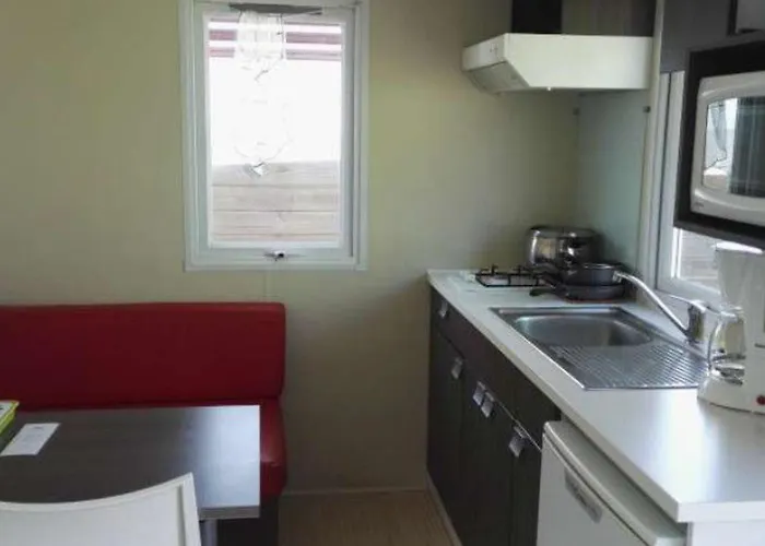 Mobil-home Avec Terrasse A - Api-1-52-377 Kemping