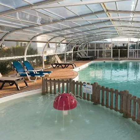 Mobil-home Avec Terrasse à - Api-1-52-377 Camping *