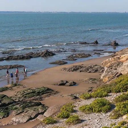 Camping Mobil-home Avec Terrasse à - Api-1-52-377 *