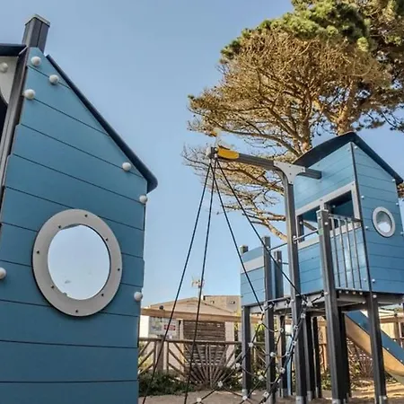 Campingplads Mobil-home Avec Terrasse A - Api-1-52-377 Saint-Michel-Chef-Chef