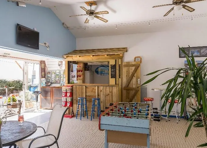 Kemping Mobil-home Avec Terrasse A - Api-1-52-377 *