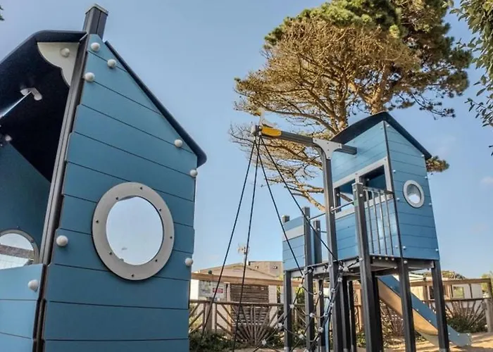 Kemping Mobil-home Avec Terrasse A - Api-1-52-377 Saint-Michel-Chef-Chef